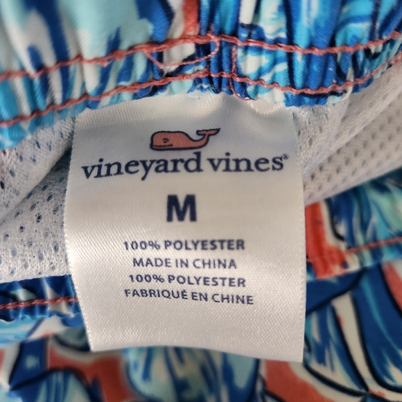 Vineyard Vines Coastal Floral Chappy Trunks Blue Printed Board Shorts - Picture 6 of 6